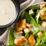 Molho Caesar 20240321142615-20220324164926-GettyImages-1144612065-scaled-2-1