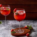 Gin Tônica com Morango gin-tonica-com-morango