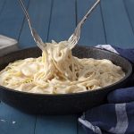 macarrao-ao-molho-4-queijos