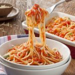 macarrao-ao-sugo-simples