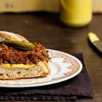 Sanduíche de Carne de Panela Desfiada sanduiche-de-carne-de-panela-desfiada