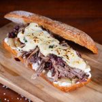 Sanduíche de Costela Desfiada sanduiche-de-costela-desfiada