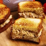 Sanduíche de Frango com Catupiry sanduiche-de-frango-com-catupiry