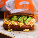 Sanduíche de Ovo com Bacon sanduiche-de-ovo-com-bacon